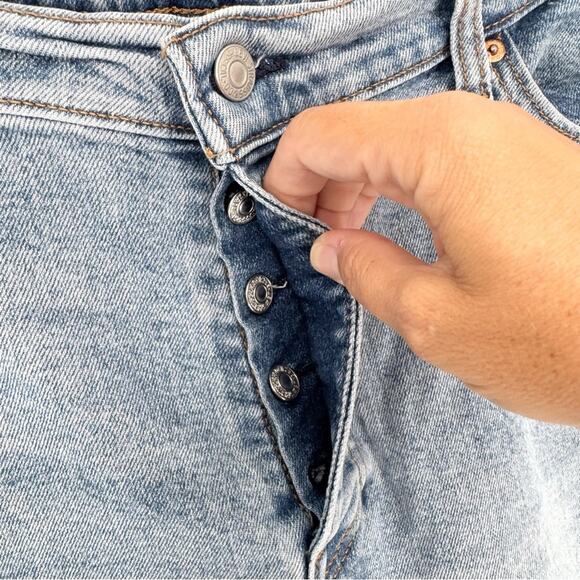 Levi's Premium Wedgie Straight Fit Jeans Light Wash Plus Size 20W Classic Retro - Picture 7 of 15